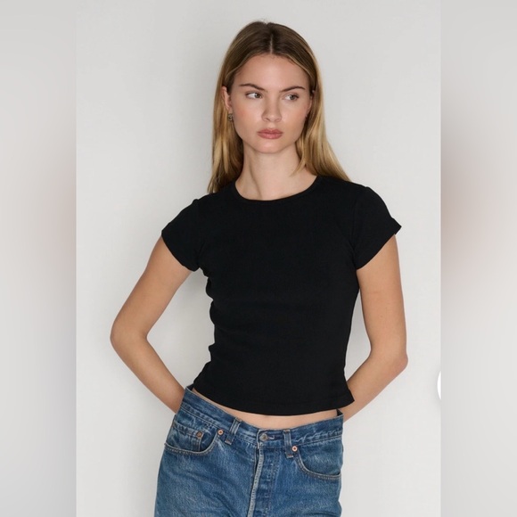 The perfect tee - Picture 3 of 4